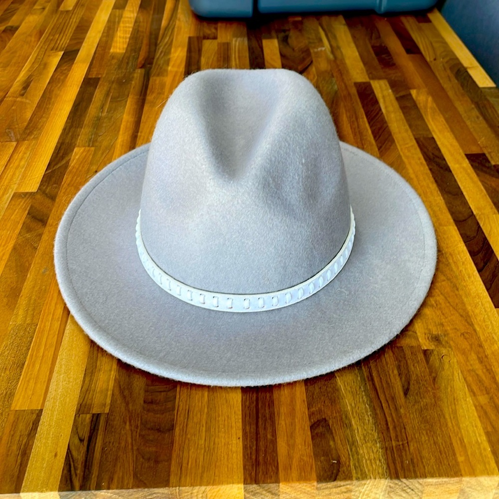 Treasure and Bond hat